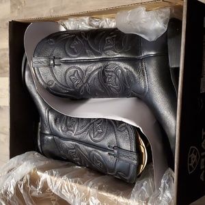 Ariat Women's Heritage R Toe Western Boot Black Deertan Size 9